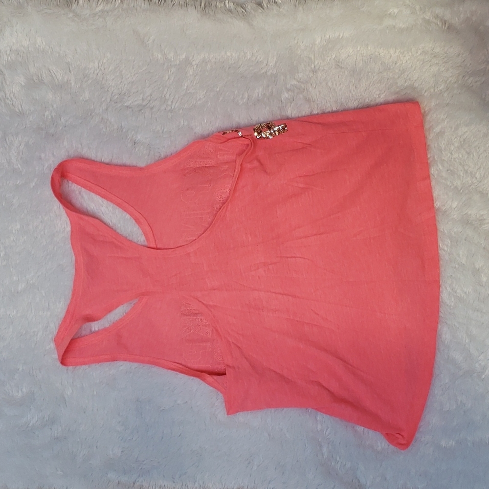 Pink Tank - Picture 2 of 5